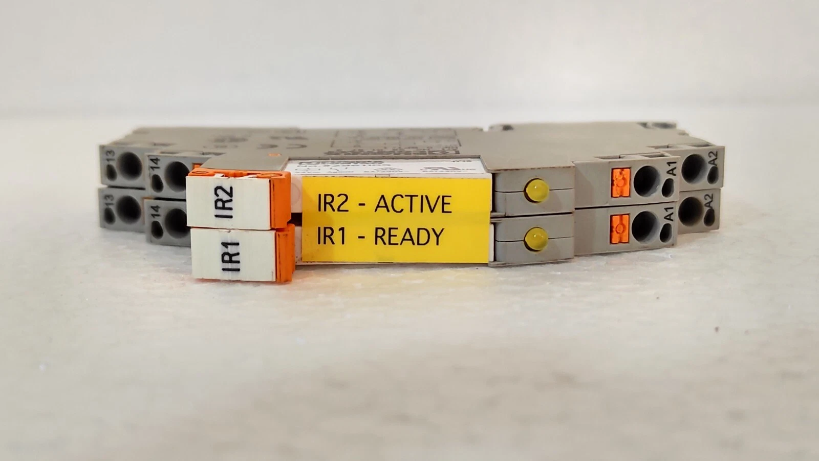 admin/uploads/uploads/phonenix contact 0bpt co relay 02 pcs_4.webp